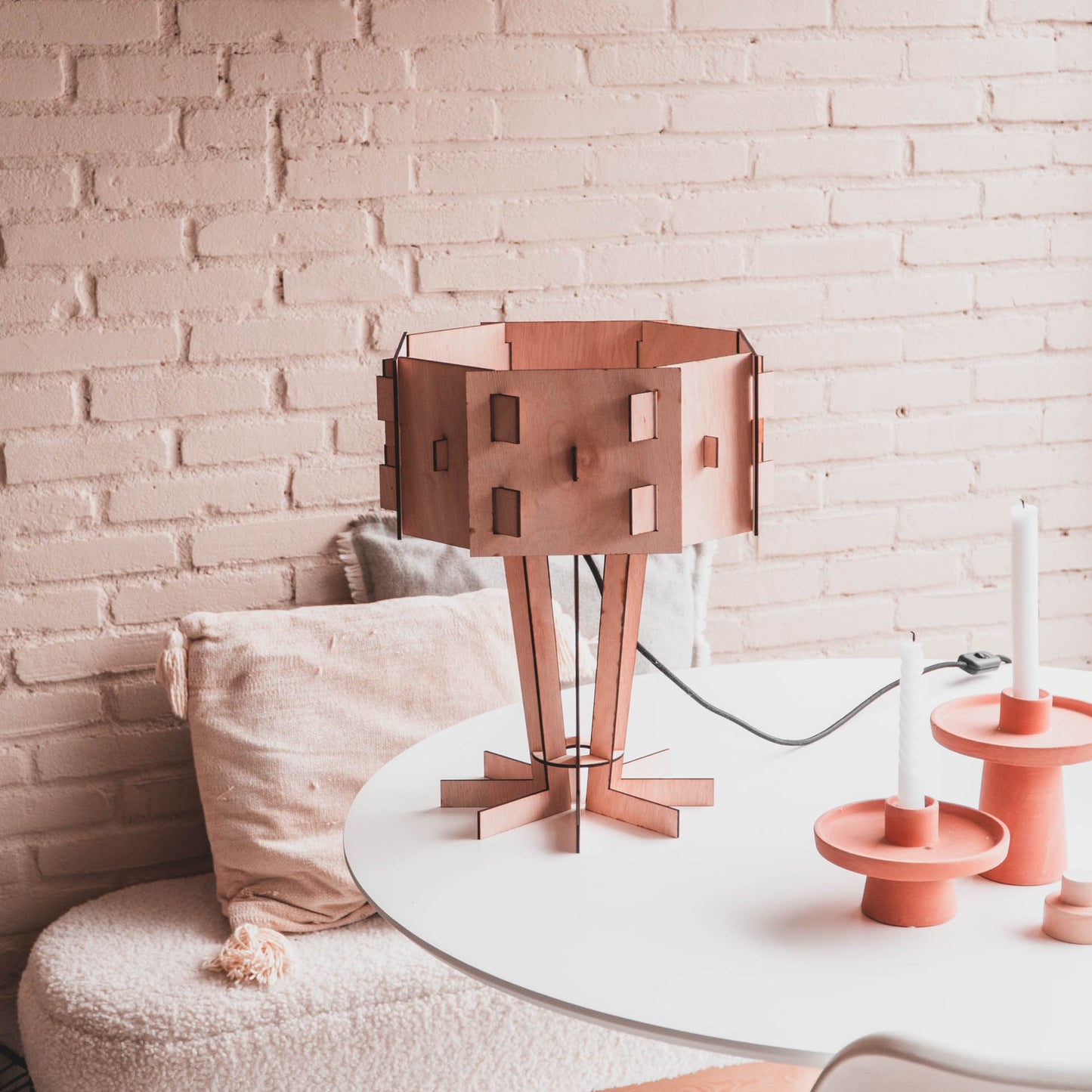MORRIS tafellamp van WOMP de houten lamp