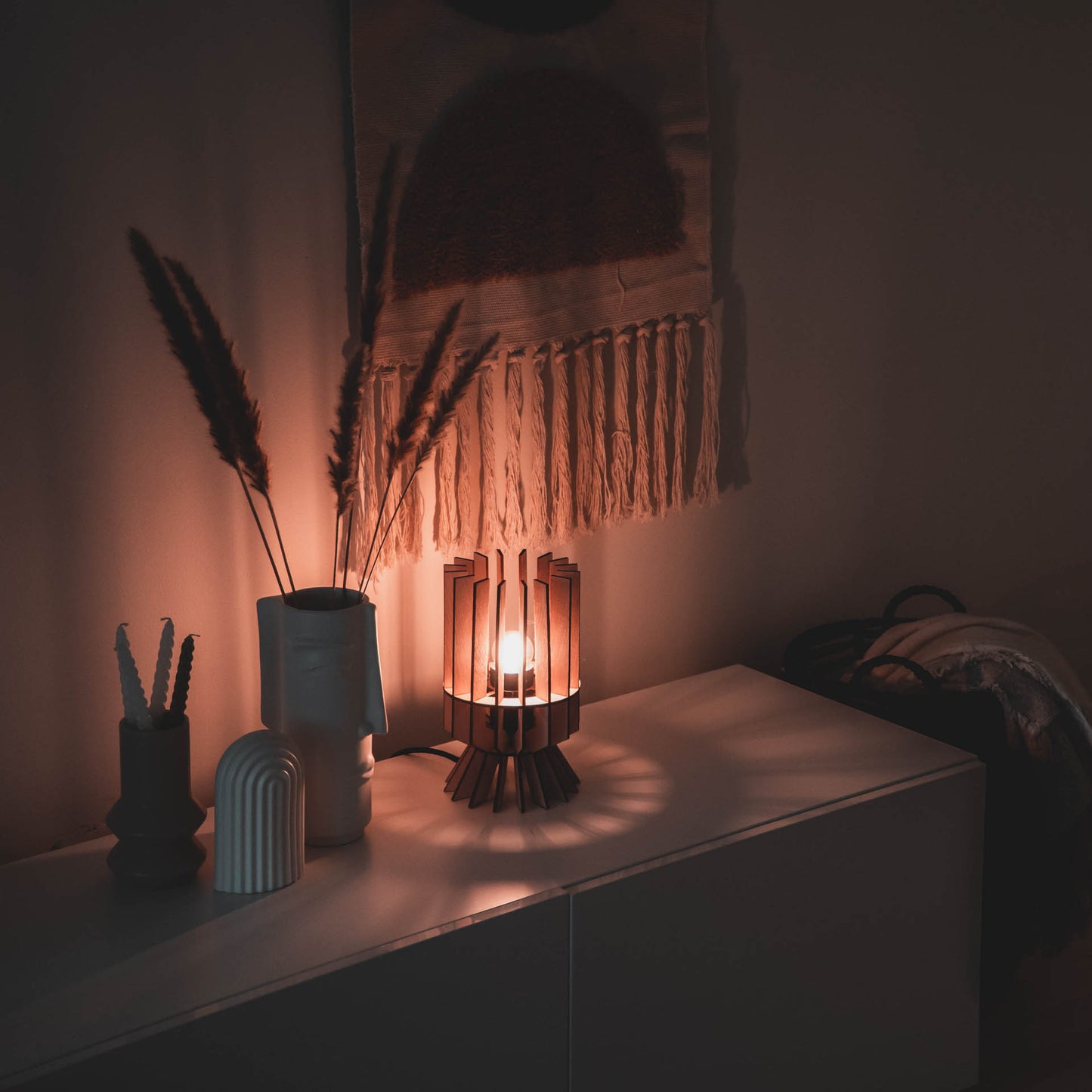 TARA tafellamp van WOMP de houten lamp